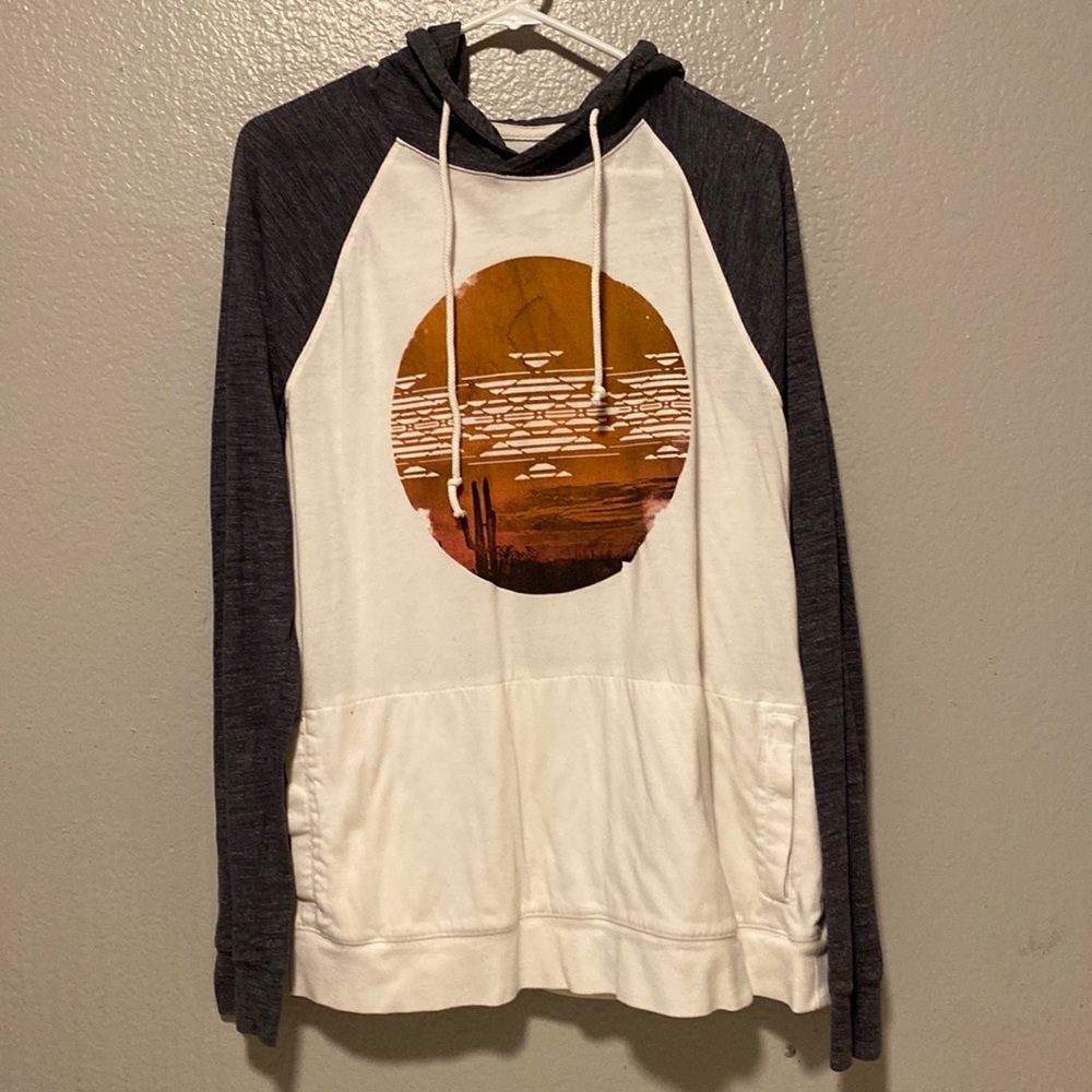 Urban Pipeline Pullover Hoodie Size XL